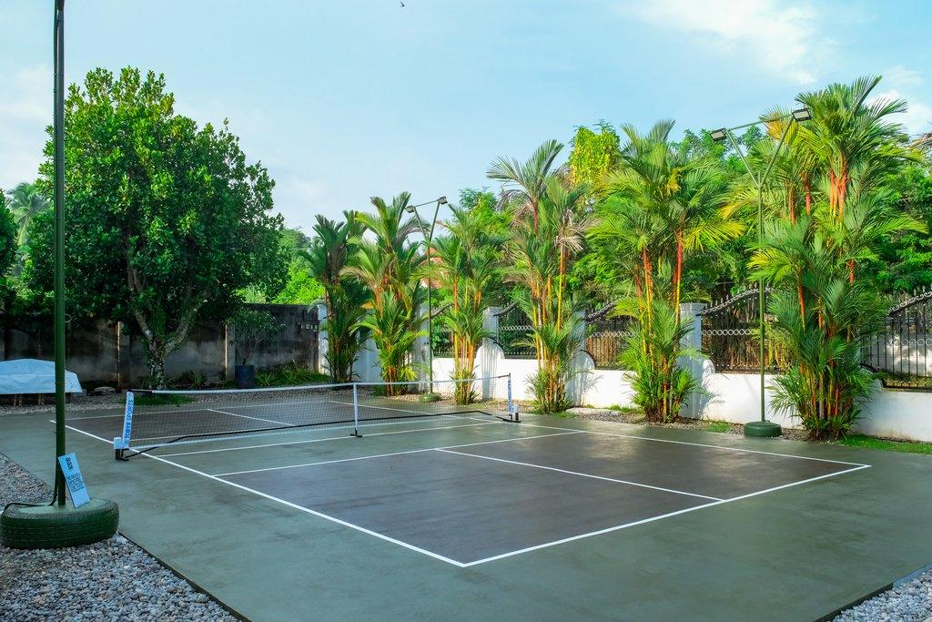 Zero Zero Two Pickleball pickleball court
