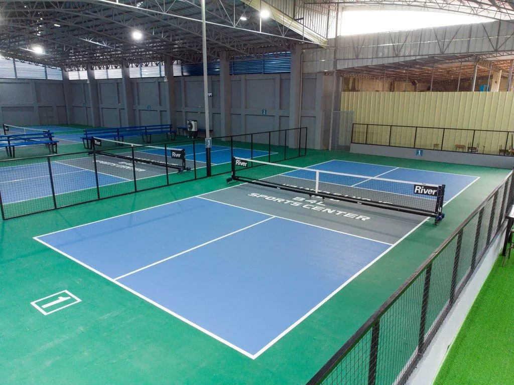 B4L Sports Center pickleball court
