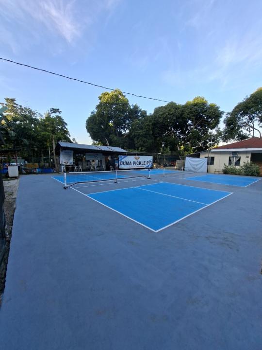 Duma Pickle Pit pickleball court