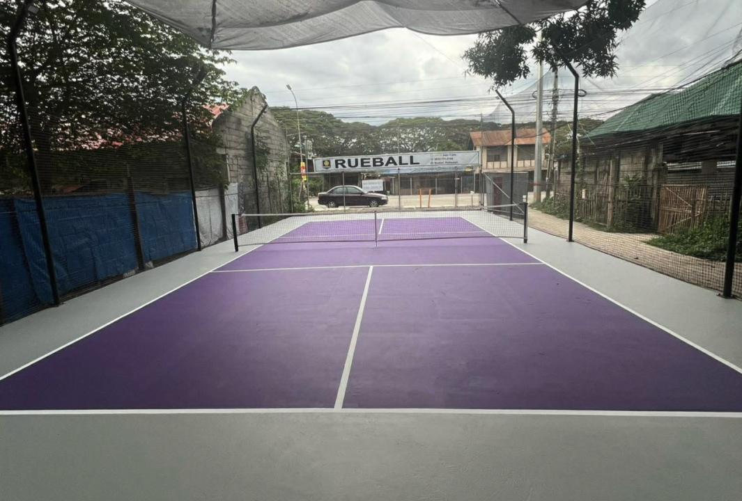 Rueball Pickleball pickleball court