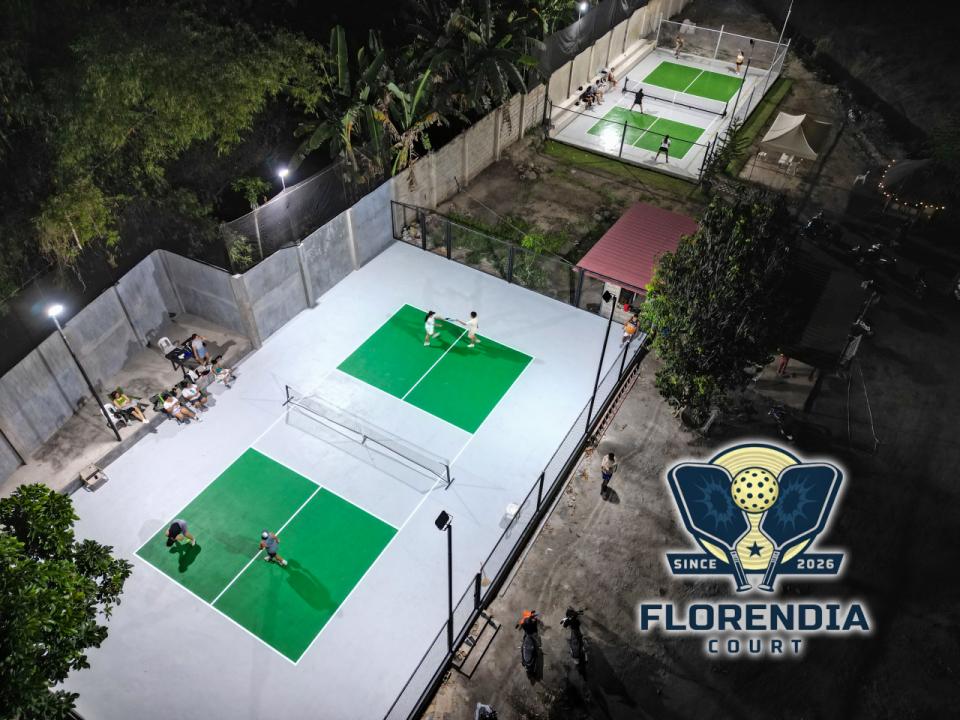 Florendia Court pickleball court