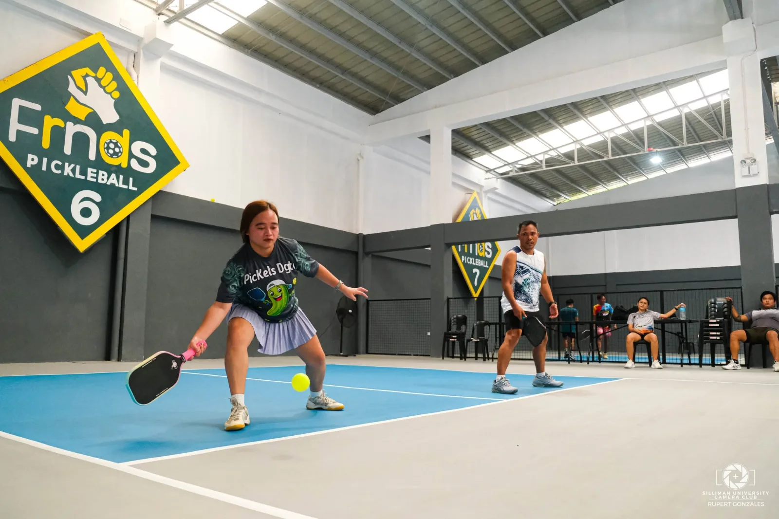 Frnds 2.0 pickleball court